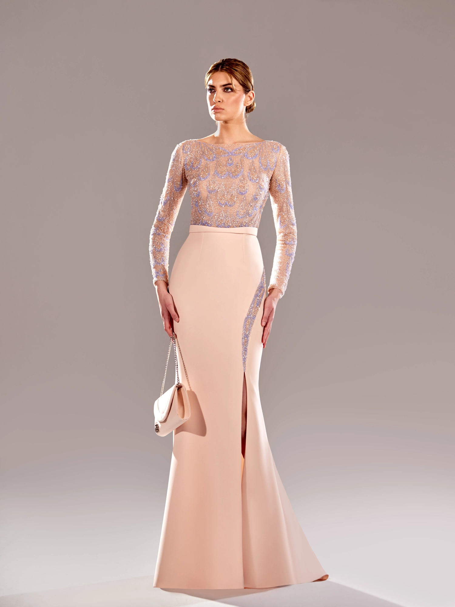 SS 96 - Marrocain Crepe With Crystal BeadsBeige US 01