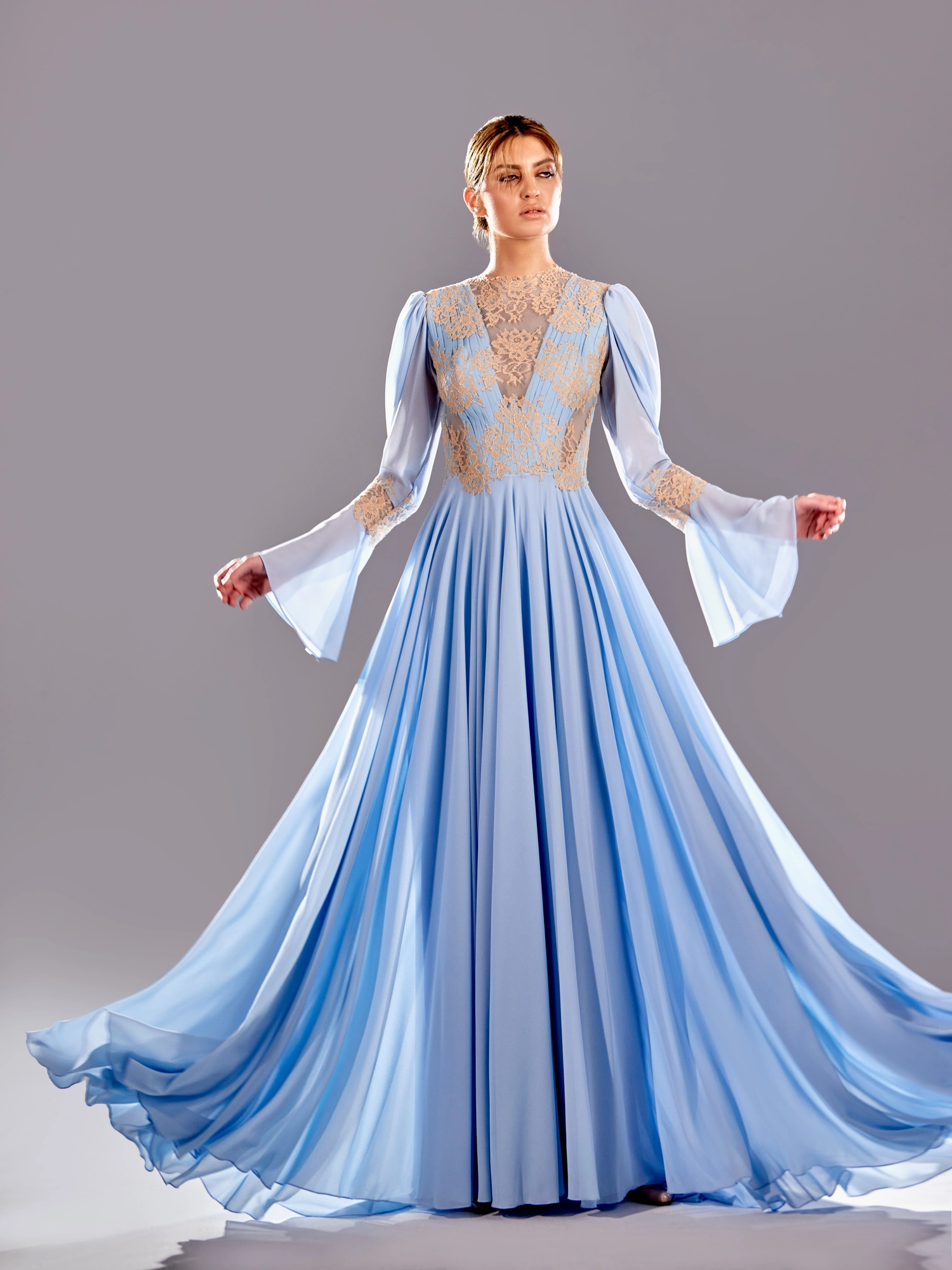 SS 97 - Georgette Crepe With Chantilly LaceBlue US 01